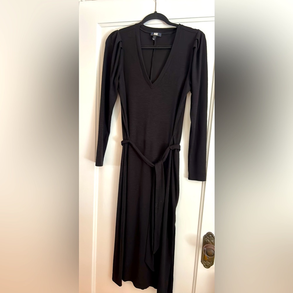 Paige MED black ribbed stretchy dress